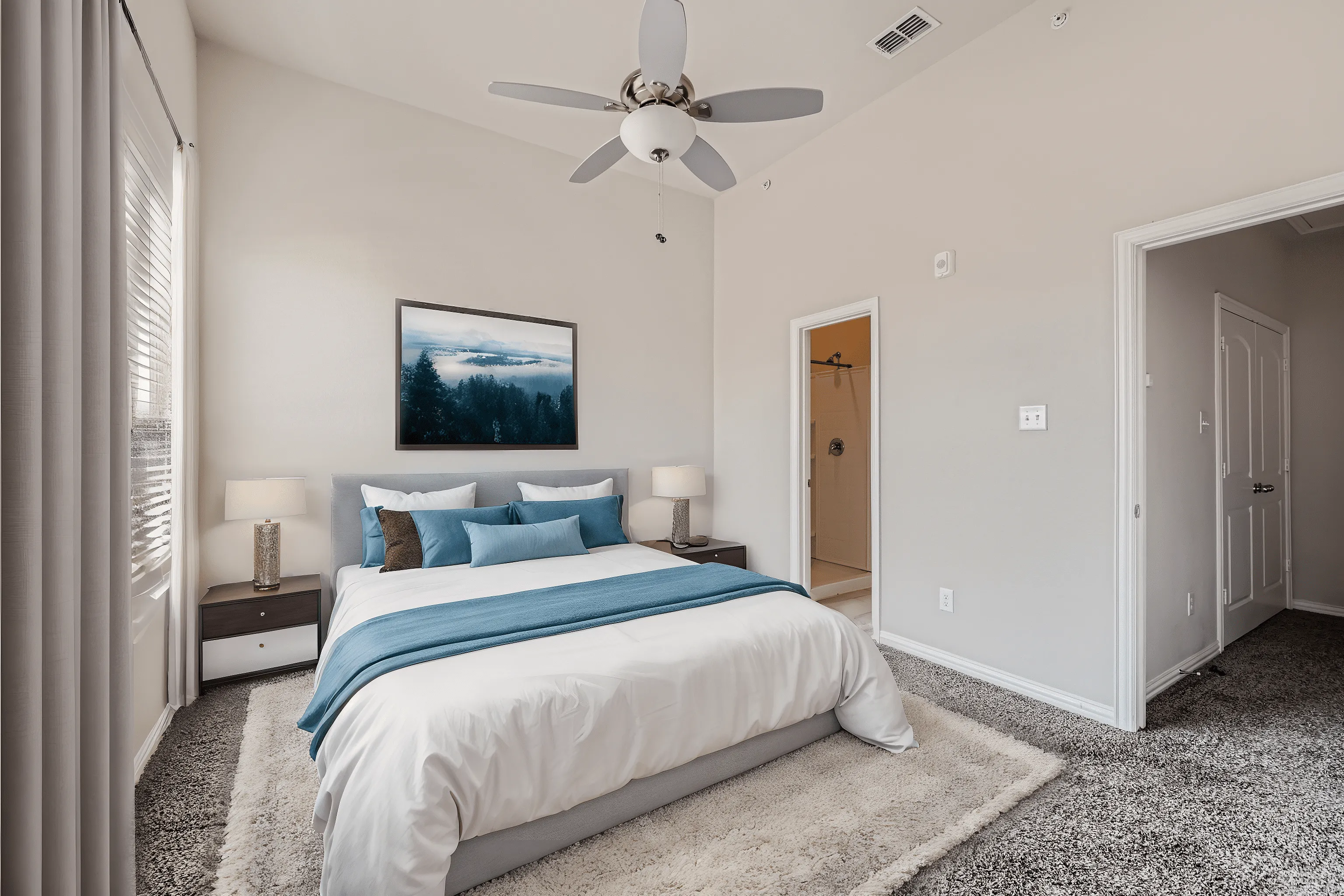 Bedroom with high ceilings photo of our McKinney townhome for rent