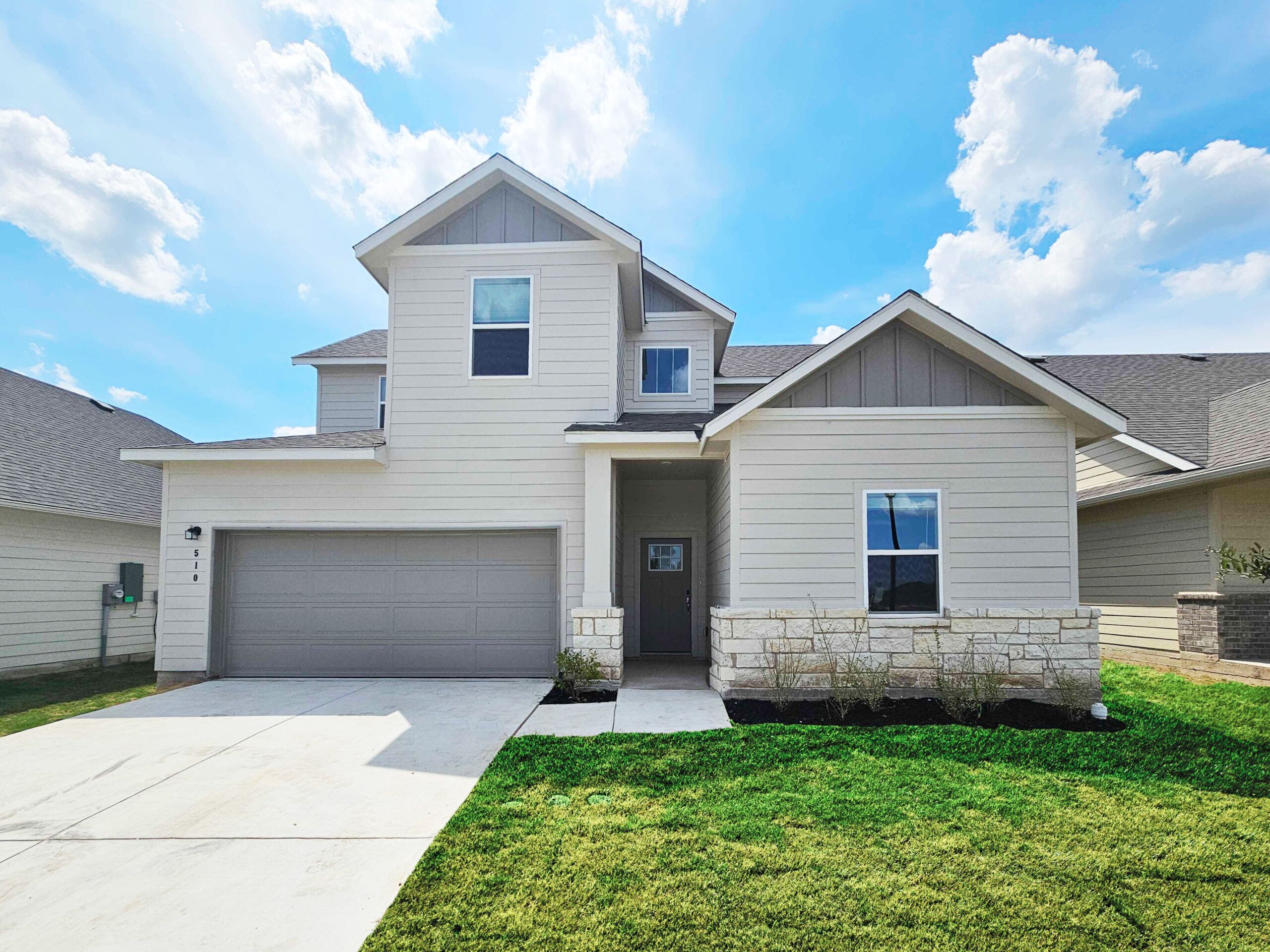 An exterior photo of a Bridge Tower rental home