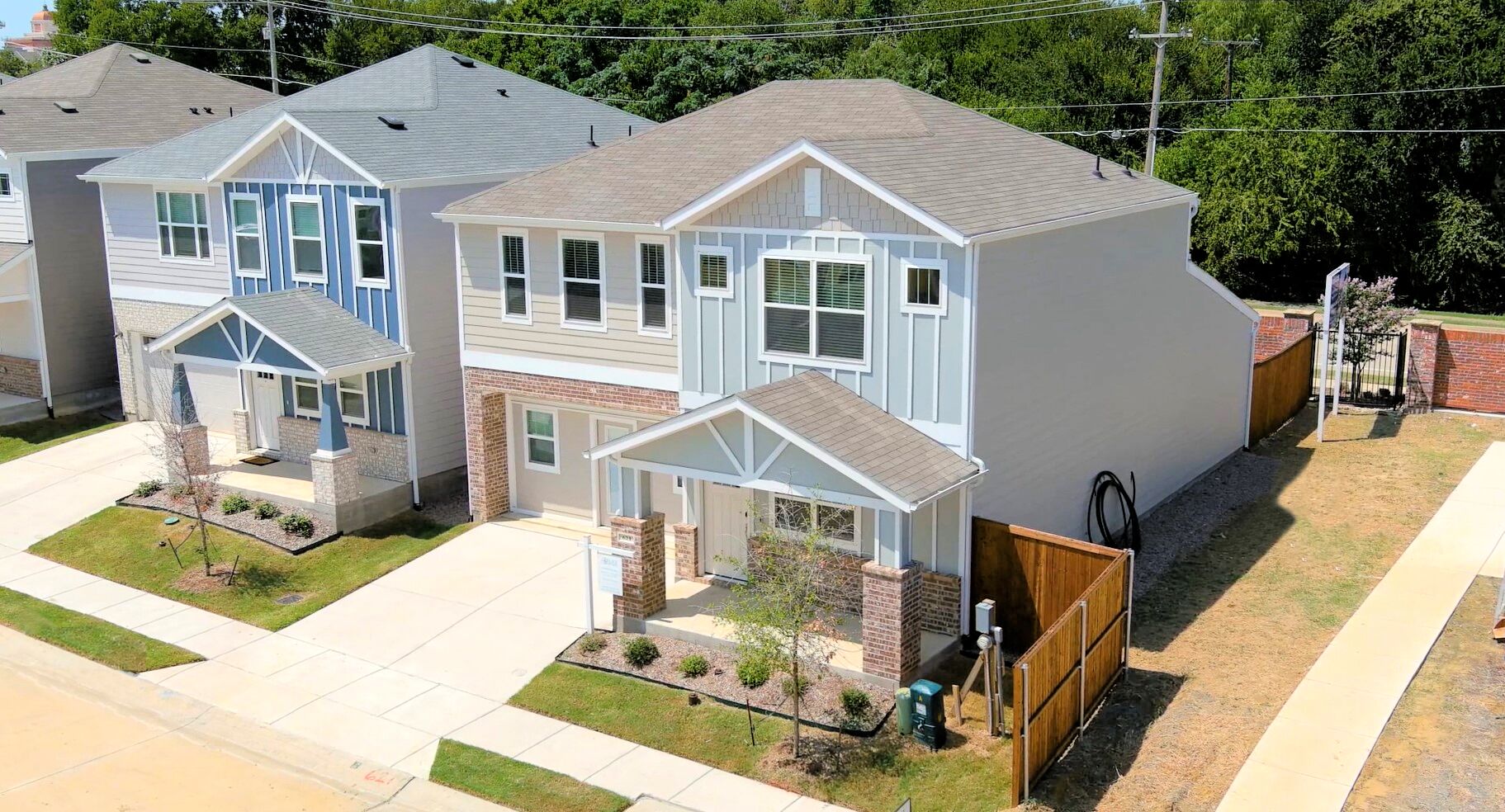 An exterior photo of a Bridge Tower rental home