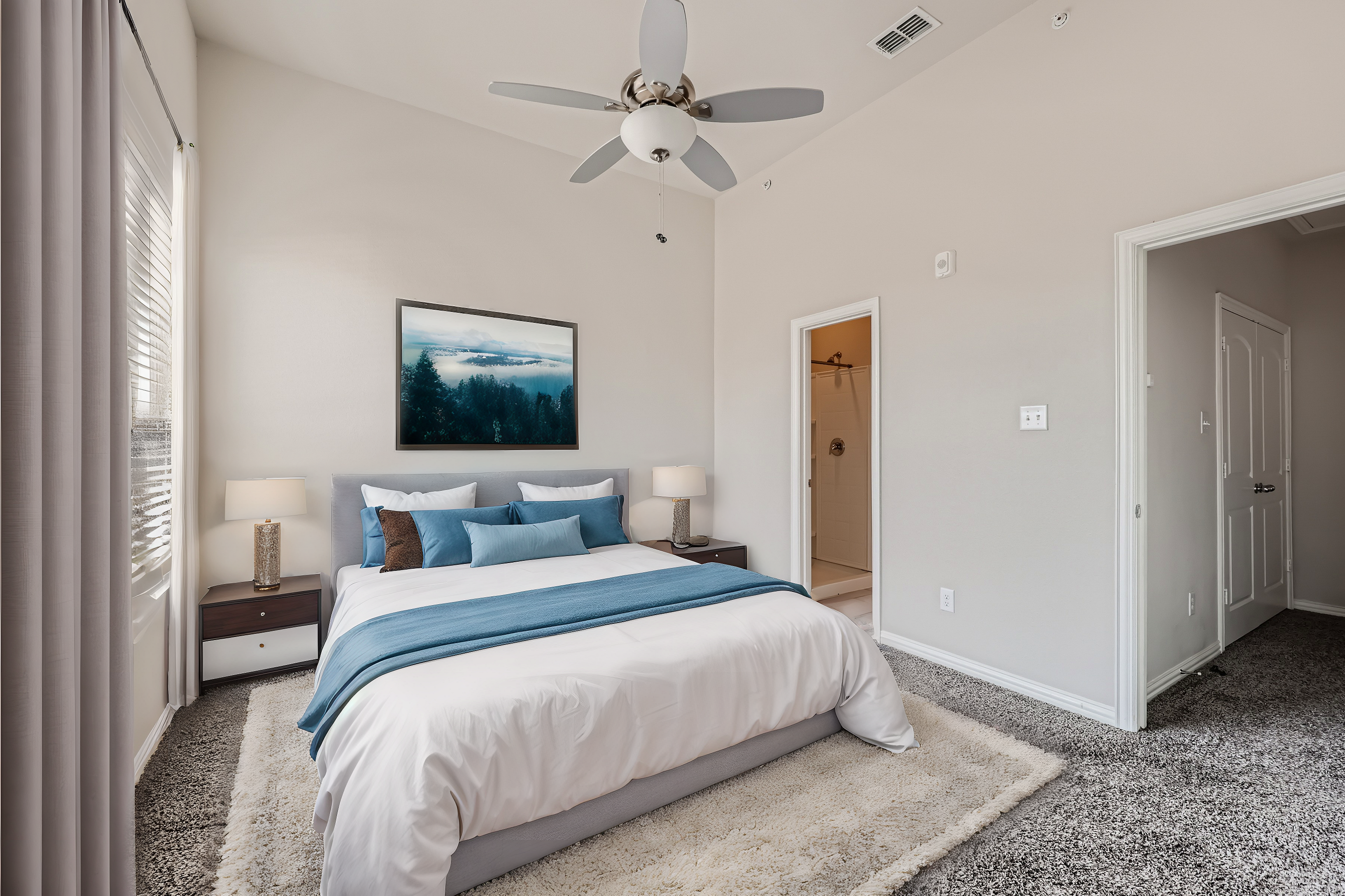 13 Primary Bedroom